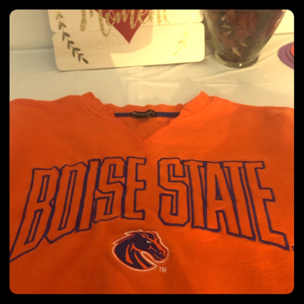 Boise State ladies sweat shirt
